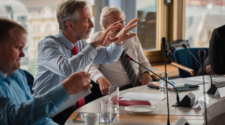 High Speed Rail: Planning and Appraisal