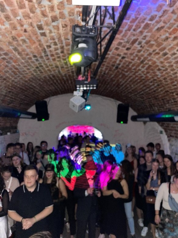 Jinosnídaně